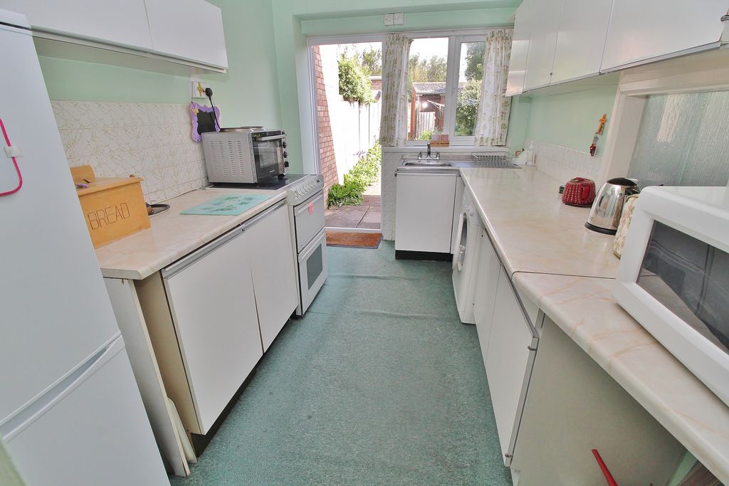 Property photo 3 of 16