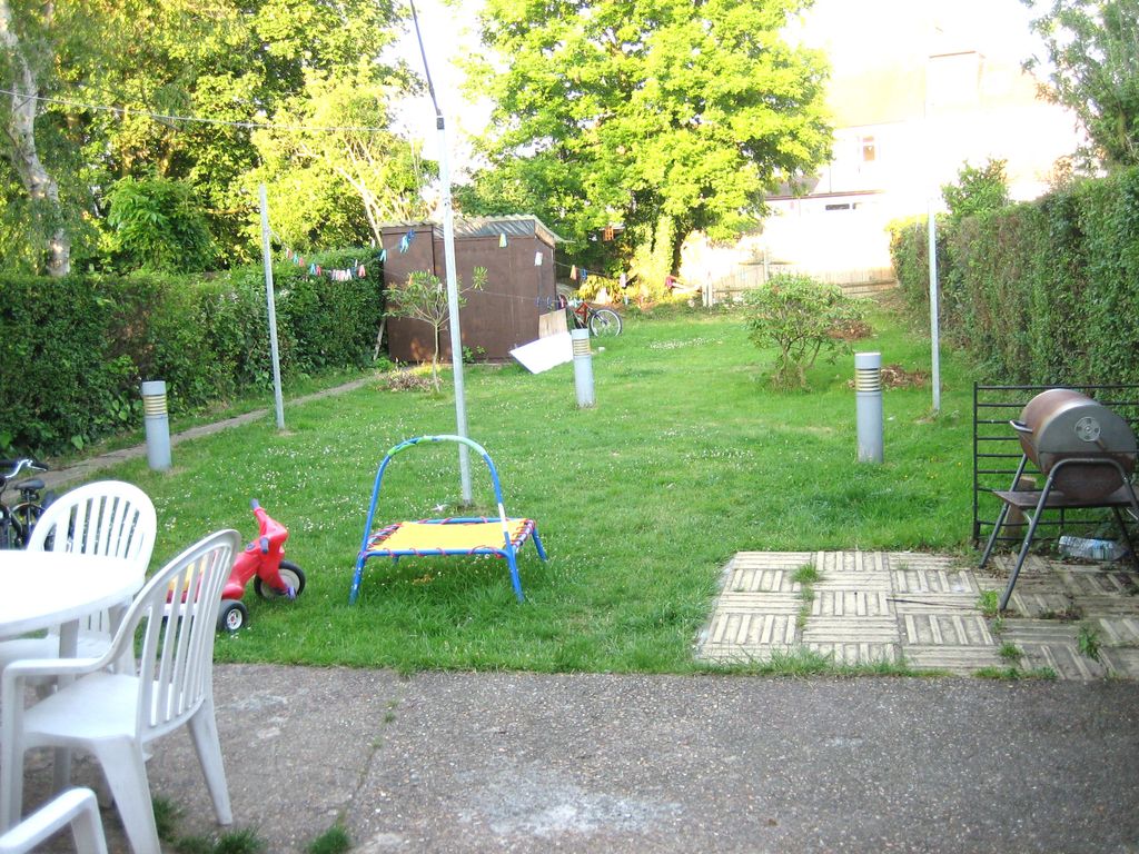 Property photo 1 of 8
