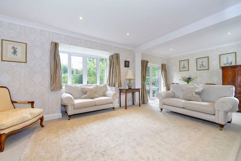 Property photo 3 of 16 Photo 7