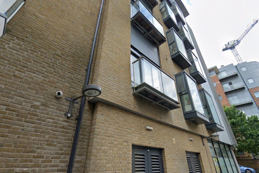 Property photo 2 of 9