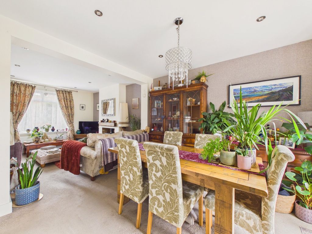 Property photo 3 of 26 Open Plan Living