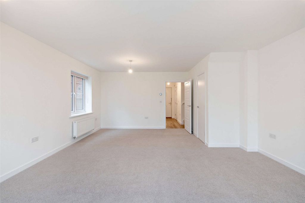Property photo 3 of 8 Picture No. 08