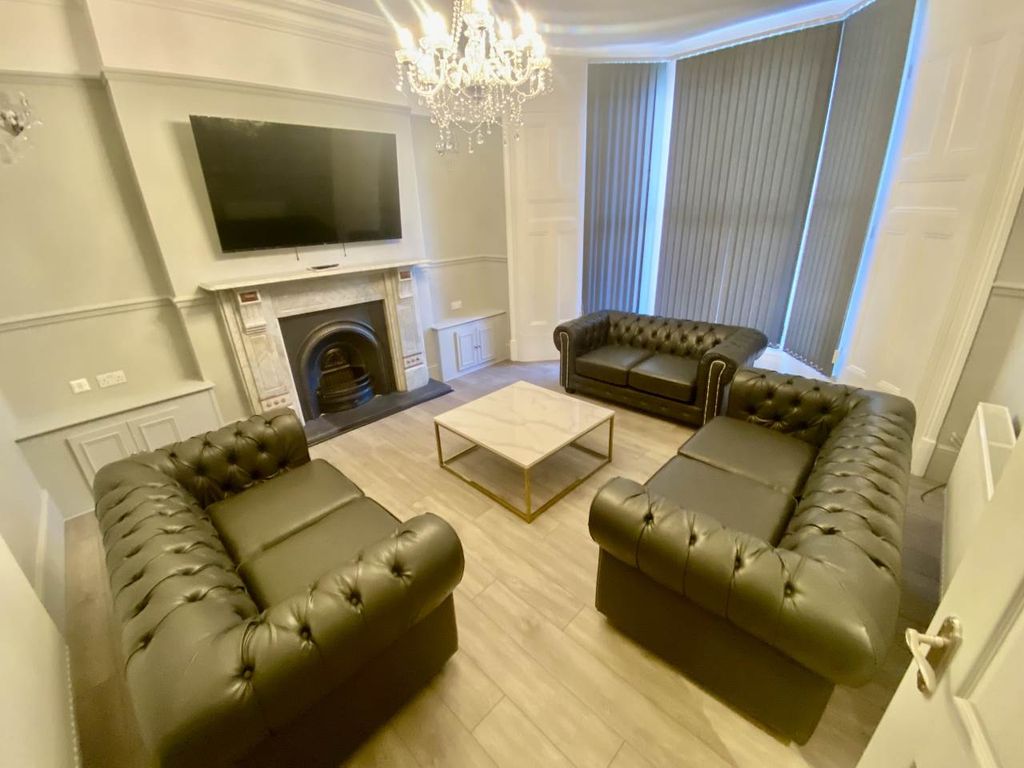 Property photo 1 of 20 Img_5400
