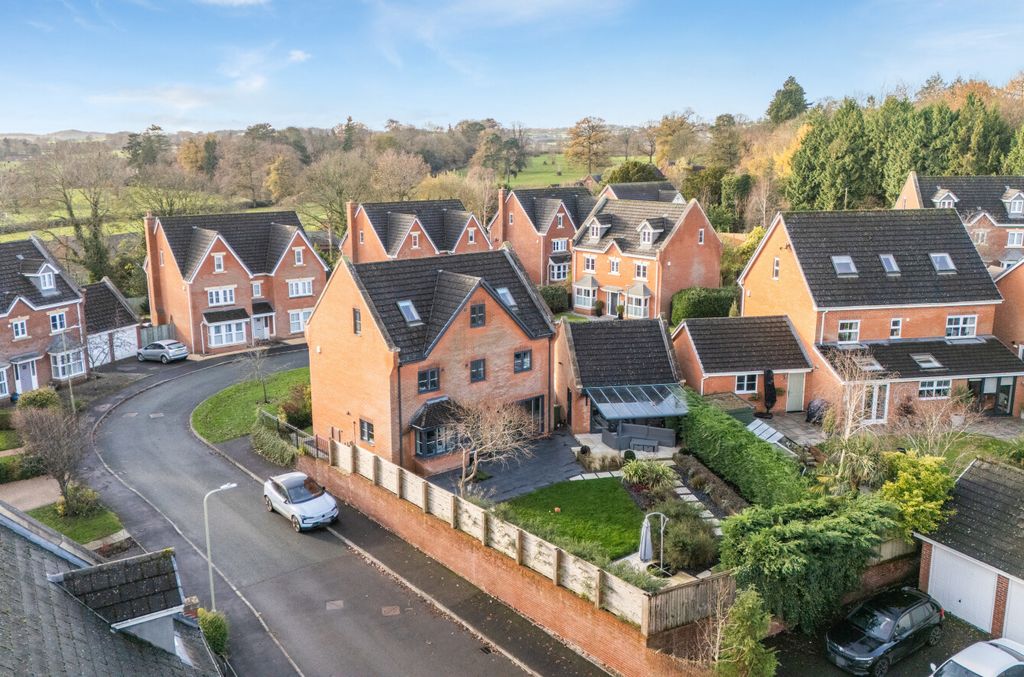 Additional image 20 of 5 bed detached house for saleUpper Well Close, Oswestry SY11