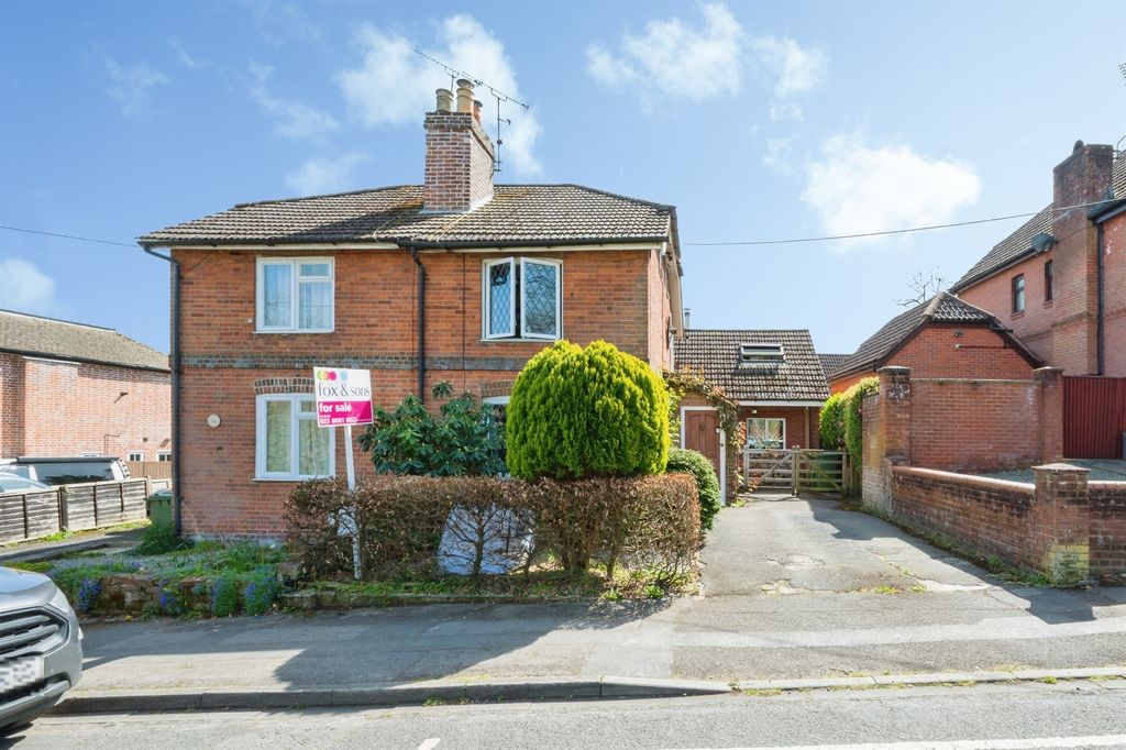 Property photo 1 of 27