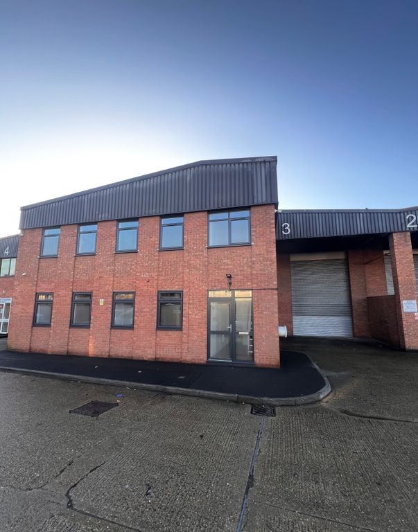 Property photo 2 of 5