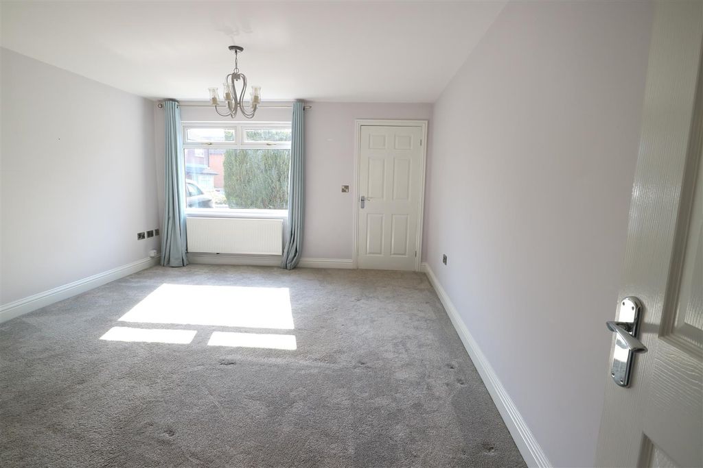 Property photo 2 of 14 Img_8850.Jpg