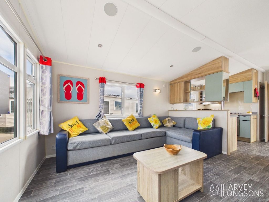 Property photo 1 of 17 Willerby Shoreline Lounge Bowland Fell Holiday Park