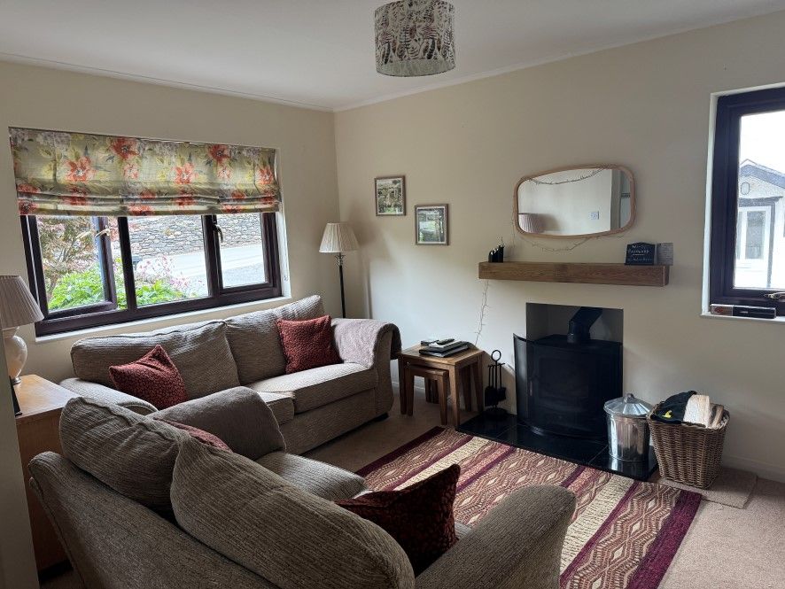 Property photo 2 of 9