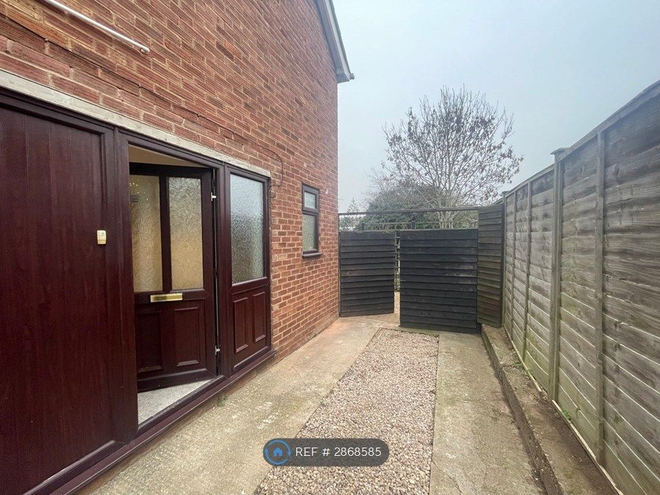 Property photo 2 of 15