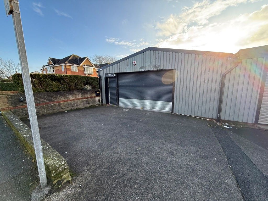 Property photo 1 of 9 Photo 1