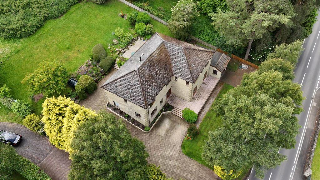 Property photo 2 of 35 Dji_20250611121326_0126_D.00_00_58_16.Still005.Jpg