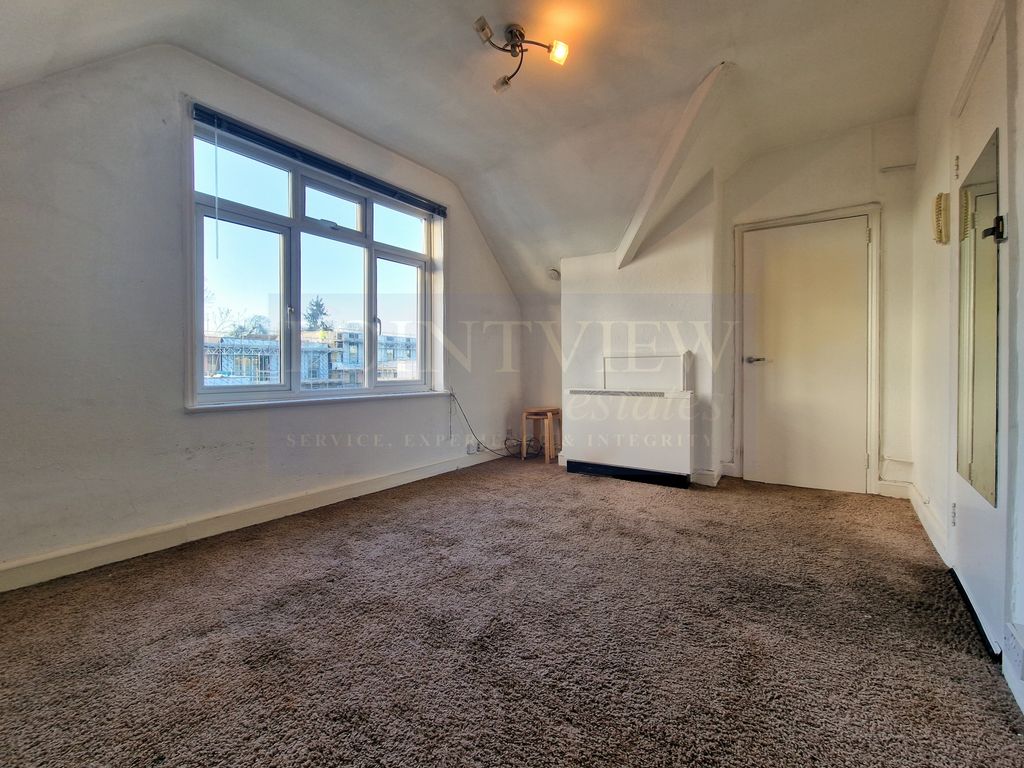 Property photo 2 of 5 Photo 2