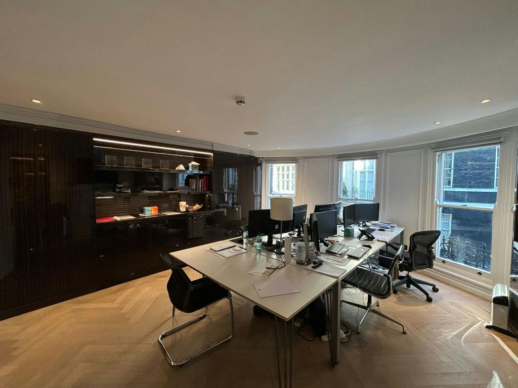 Property photo 3 of 7 1st Floor
