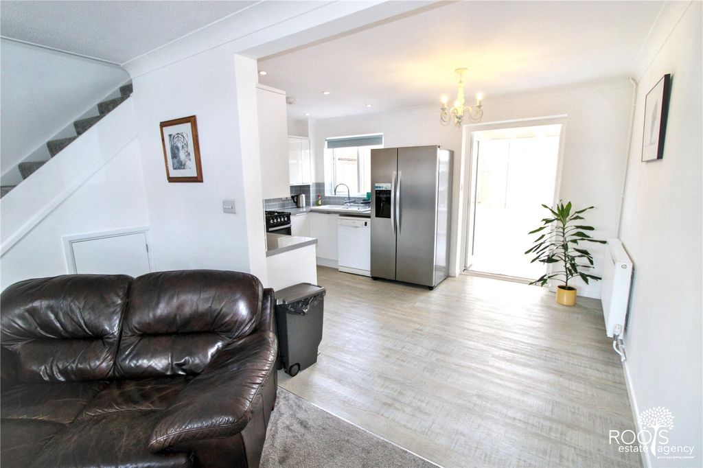 Property photo 3 of 13 Picture No. 05