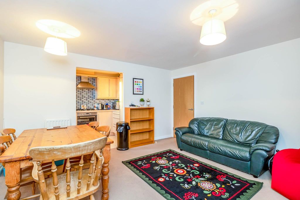 Property photo 1 of 6 Living Room