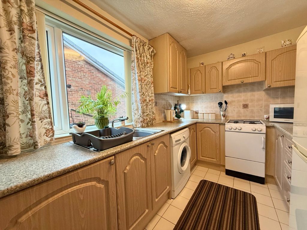 Property photo 2 of 20 Picture No. 09