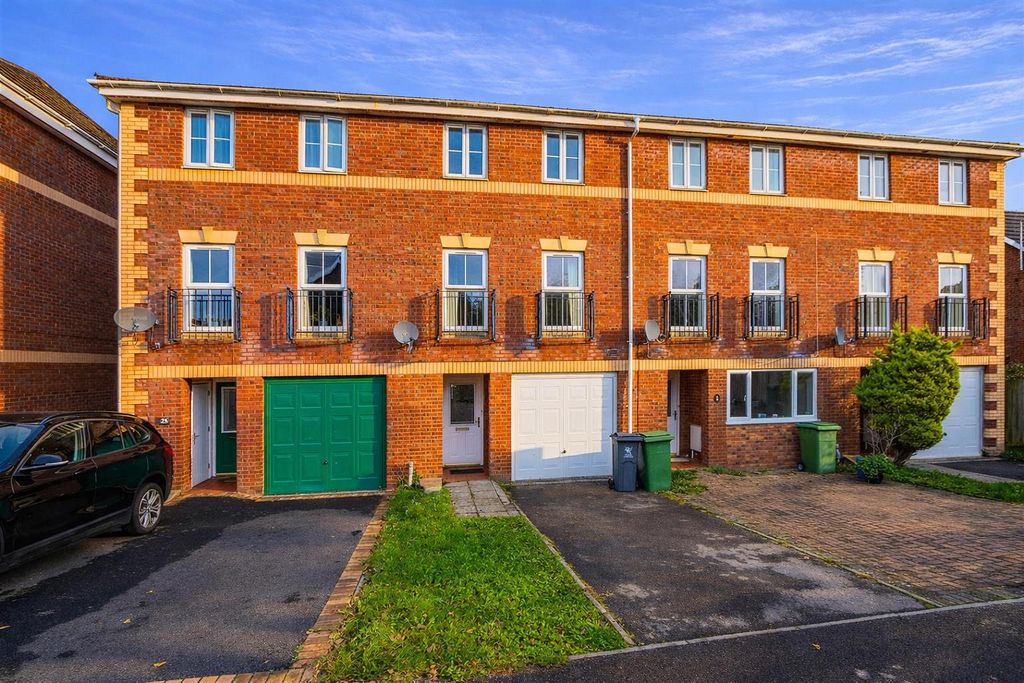 Property photo 1 of 12 4A135Bbd-98Cf-4Daf-B1Be-E33d39E92B22.Png