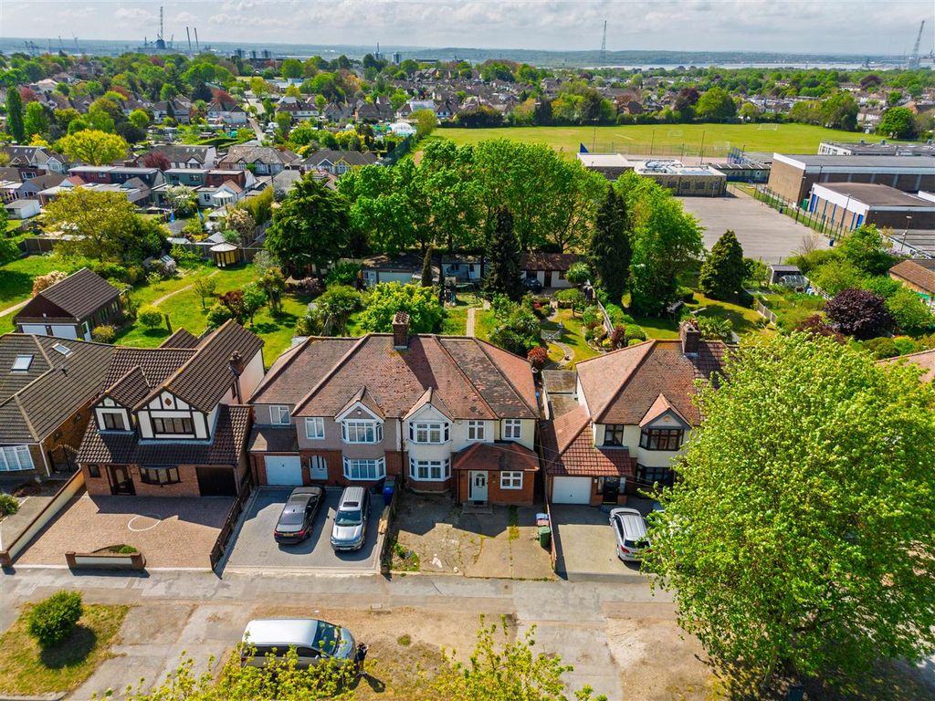 Property photo 1 of 66 Dji_0776.Jpg