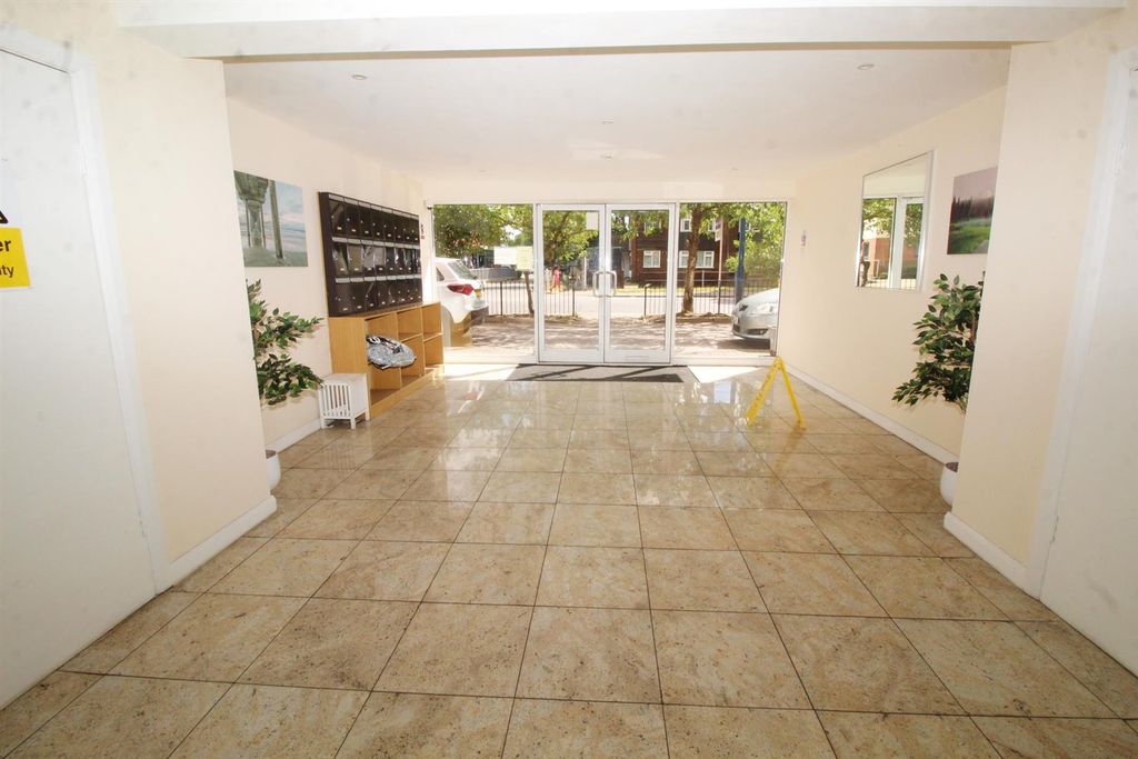 Property photo 3 of 11 Bimg_7416.Jpg