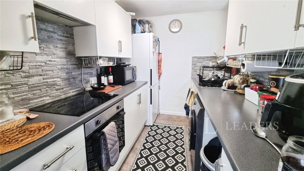 Property photo 2 of 10 Picture No. 07