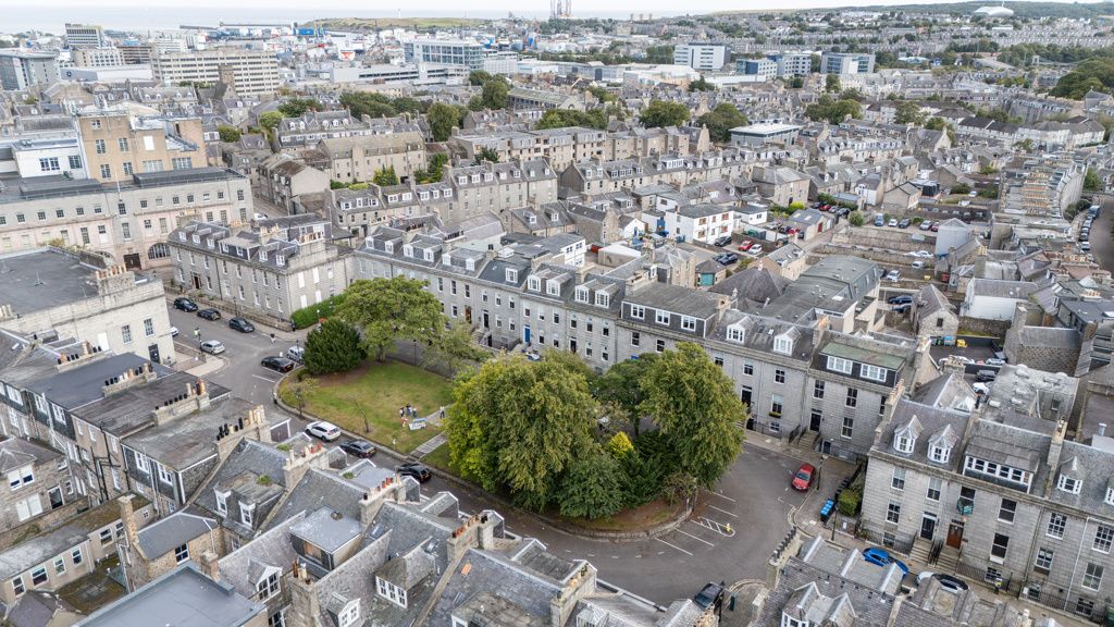 Property photo 2 of 5 Photo 7