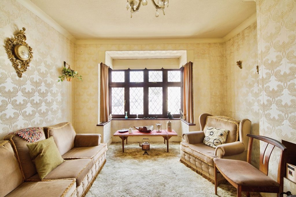 Property photo 3 of 16 Pbox-Img.Jpg