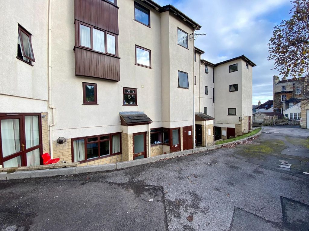 Property photo 1 of 5 Front.Jpeg