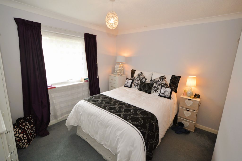 Additional image 8 of 1 bed property for saleOakleigh, Lightwater Road, Lightwater GU18