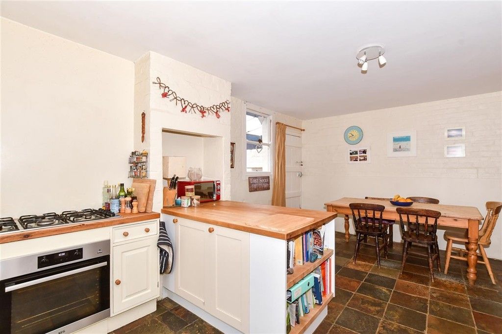 Property photo 2 of 17 Kitchen/Breakfast Room Edit