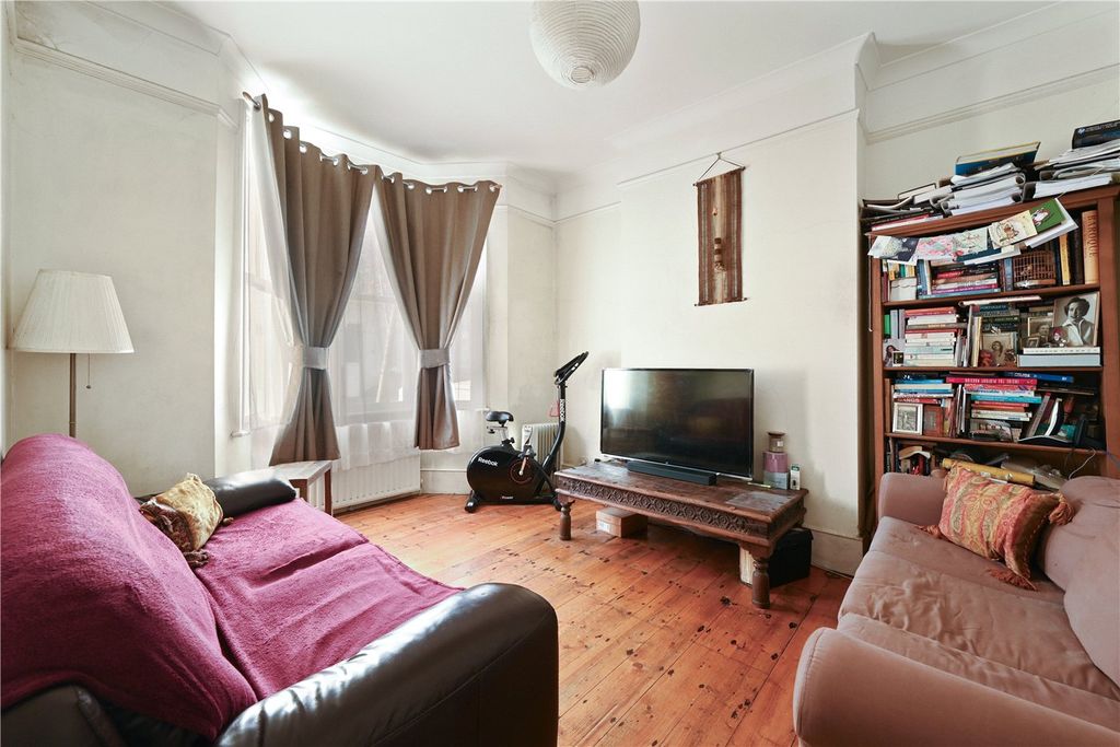 Property photo 2 of 10 Picture No. 14