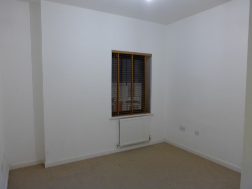 Property photo 3 of 4 Bedroom