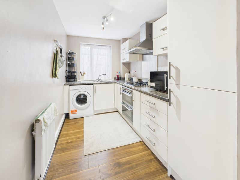 Property photo 3 of 9 Kitchen Area
