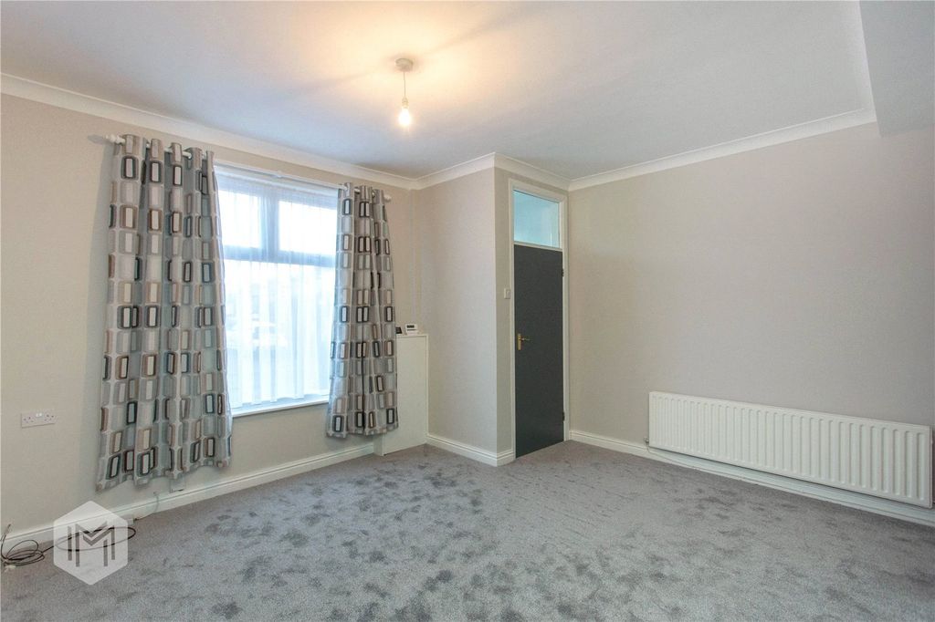 Property photo 2 of 25 Picture No. 02