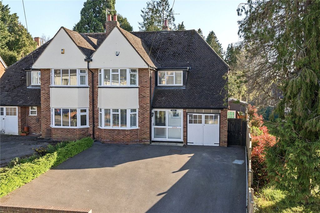Property photo 1 of 25 Picture No. 28
