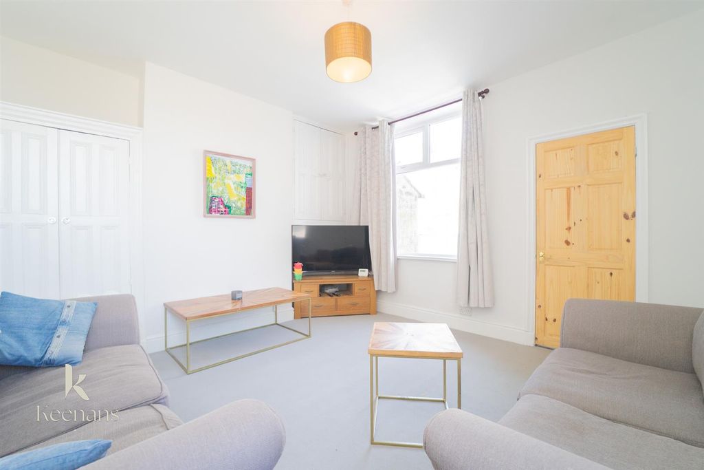 Property photo 3 of 20 2.Jpg