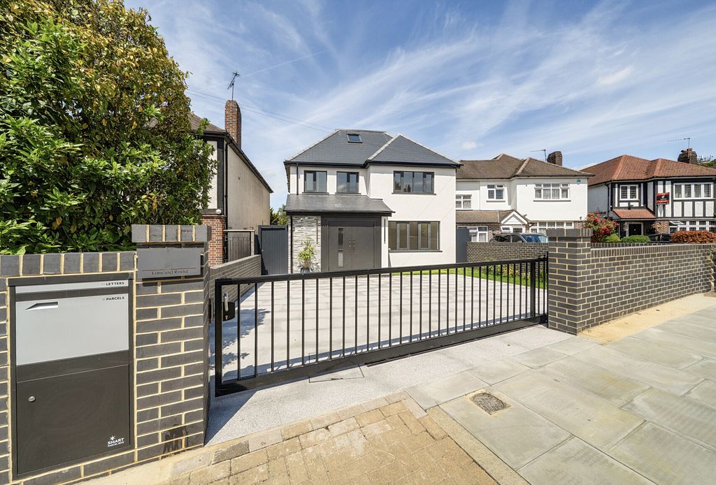 Property photo 1 of 22 1471504-2-6A31486...