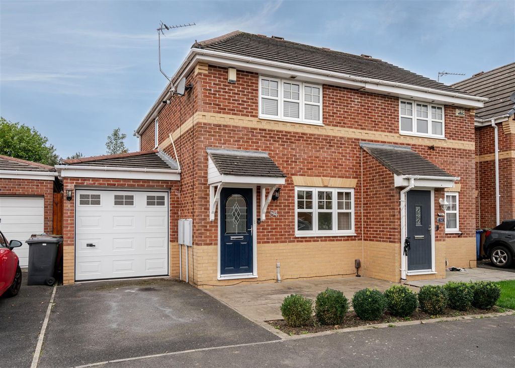 Property photo 1 of 27 Dsc08057 Copy.Jpg