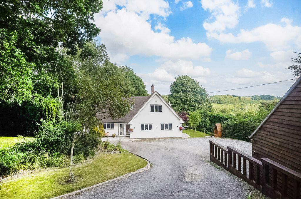 Property photo 1 of 38 1-1325105-Jpg-1.J...