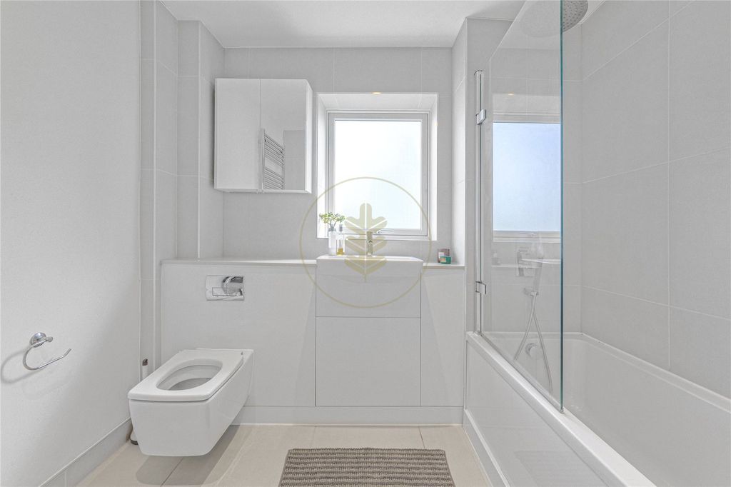 Property photo 3 of 15 Picture No. 07