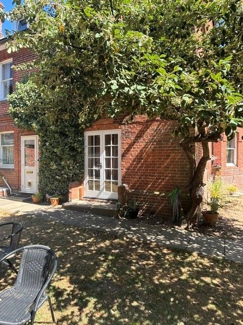 Property photo 2 of 9