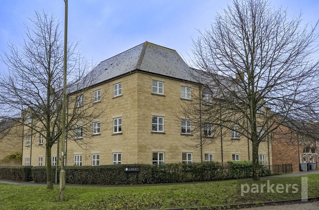 Property photo 1 of 13 External