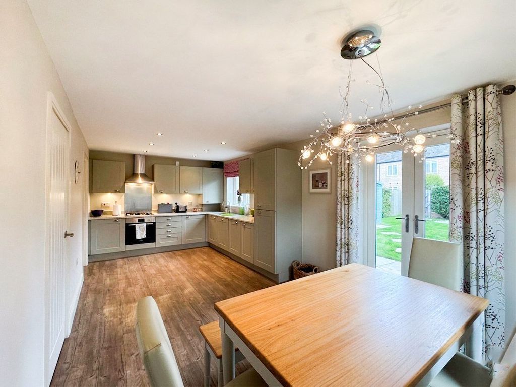 Property photo 2 of 17 Photo 14