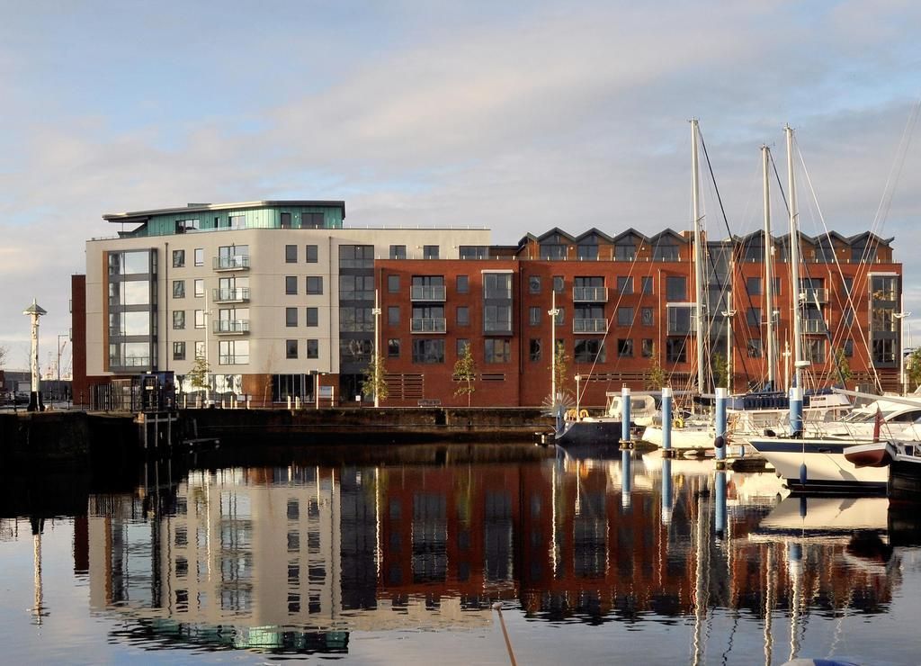 Property photo 1 of 11 Freedom Quay