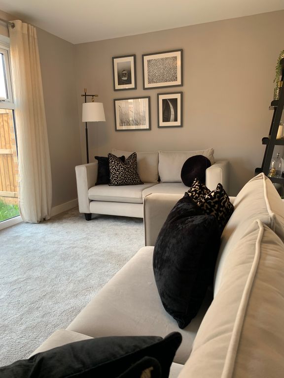 Property photo 2 of 6