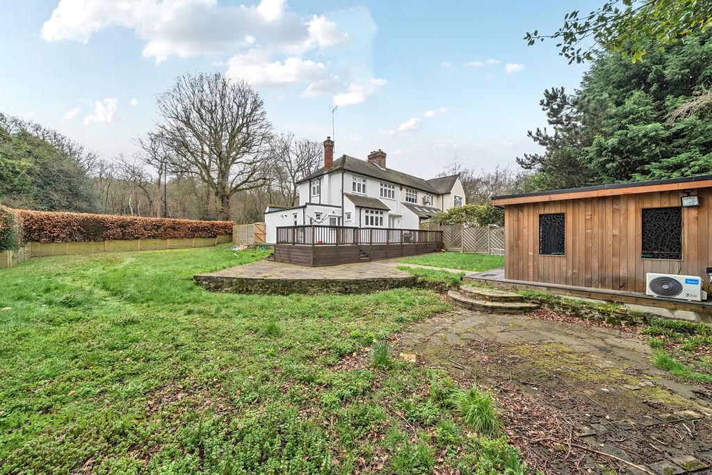 Property photo 3 of 20 7d539B05-690E-4A0...