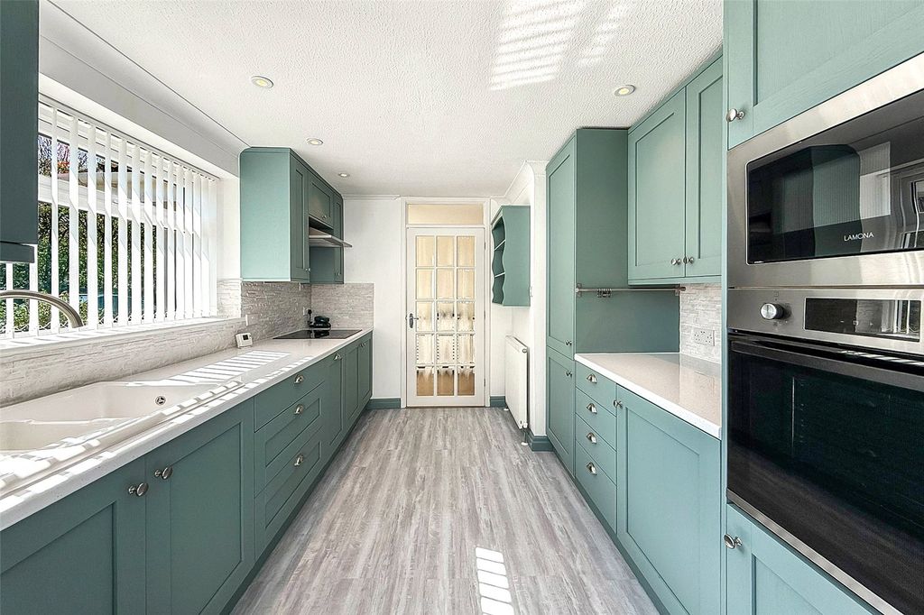 Property photo 3 of 20 Picture No. 05