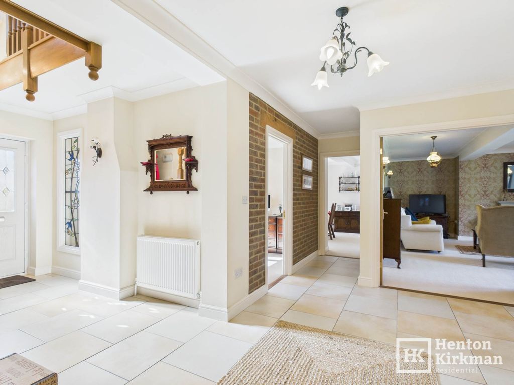 Property photo 3 of 30