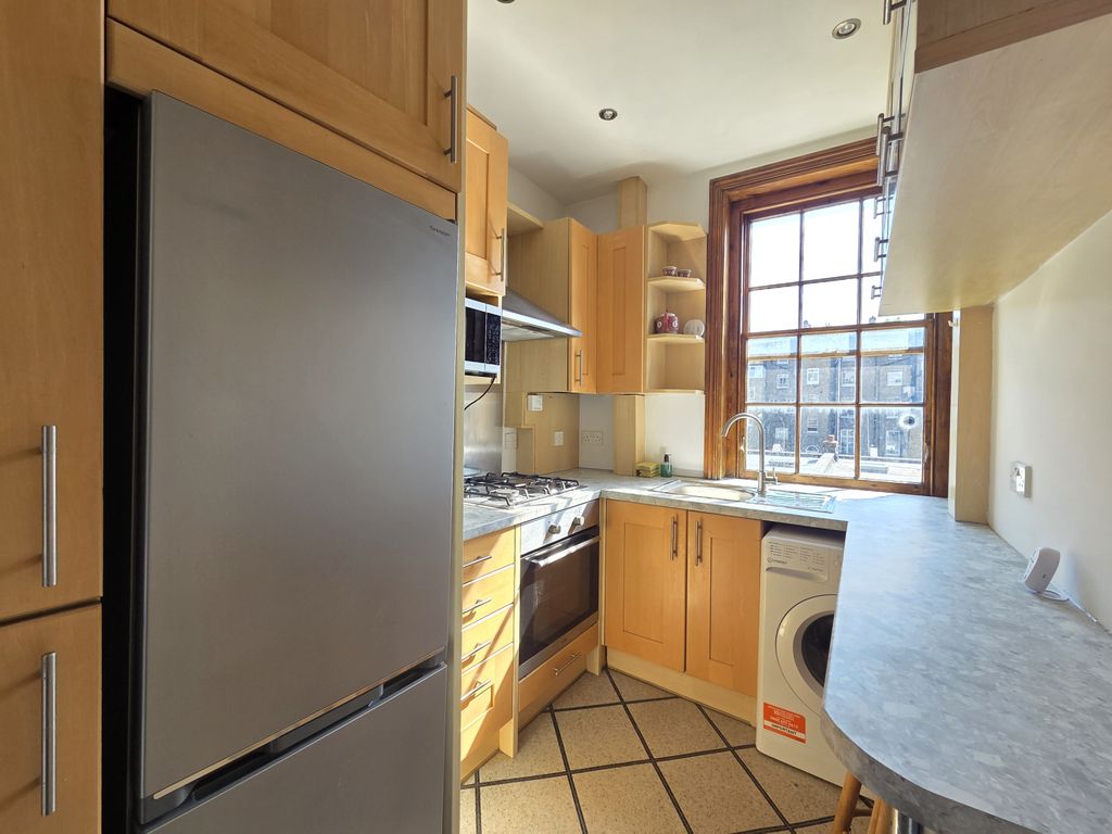 Property photo 3 of 4 Gallery