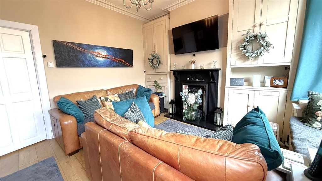 Property photo 2 of 21 Img_9434.Jpeg